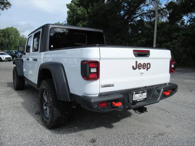 Certified 2024 Jeep Gladiator Mojave w/ Safety Group AWD/4WD image 5