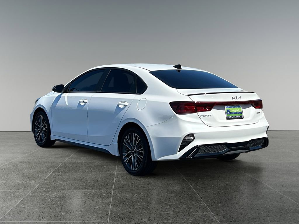 Used 2024 Kia Forte GT-Line w/ GT-Line Premium Package FWD image 8