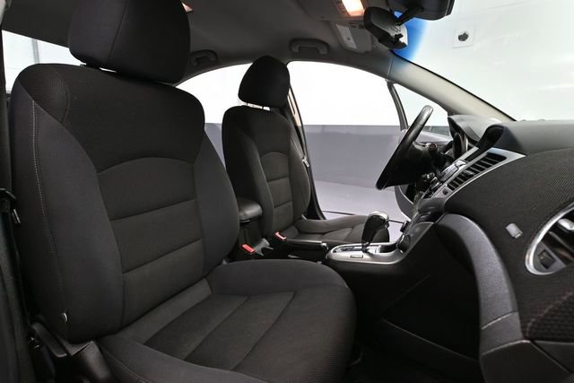 Used 2014 Chevrolet Cruze LT FWD image 39