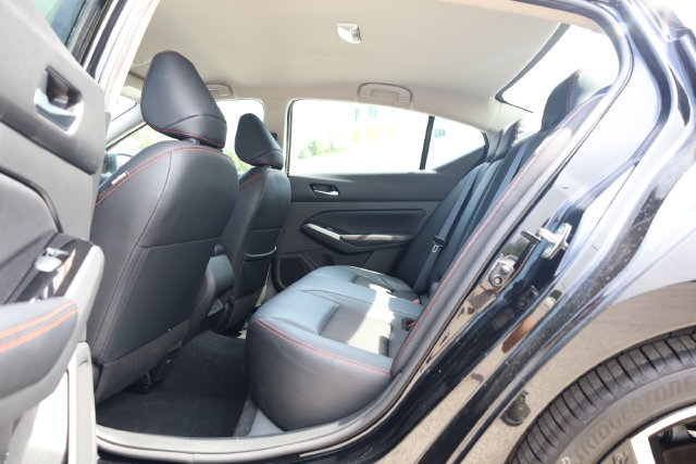 Certified 2025 Nissan Altima 2.5 SR FWD image 28