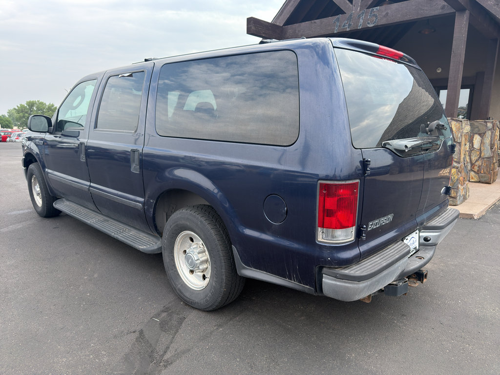 Used 2005 Ford Excursion XLT RWD image 8