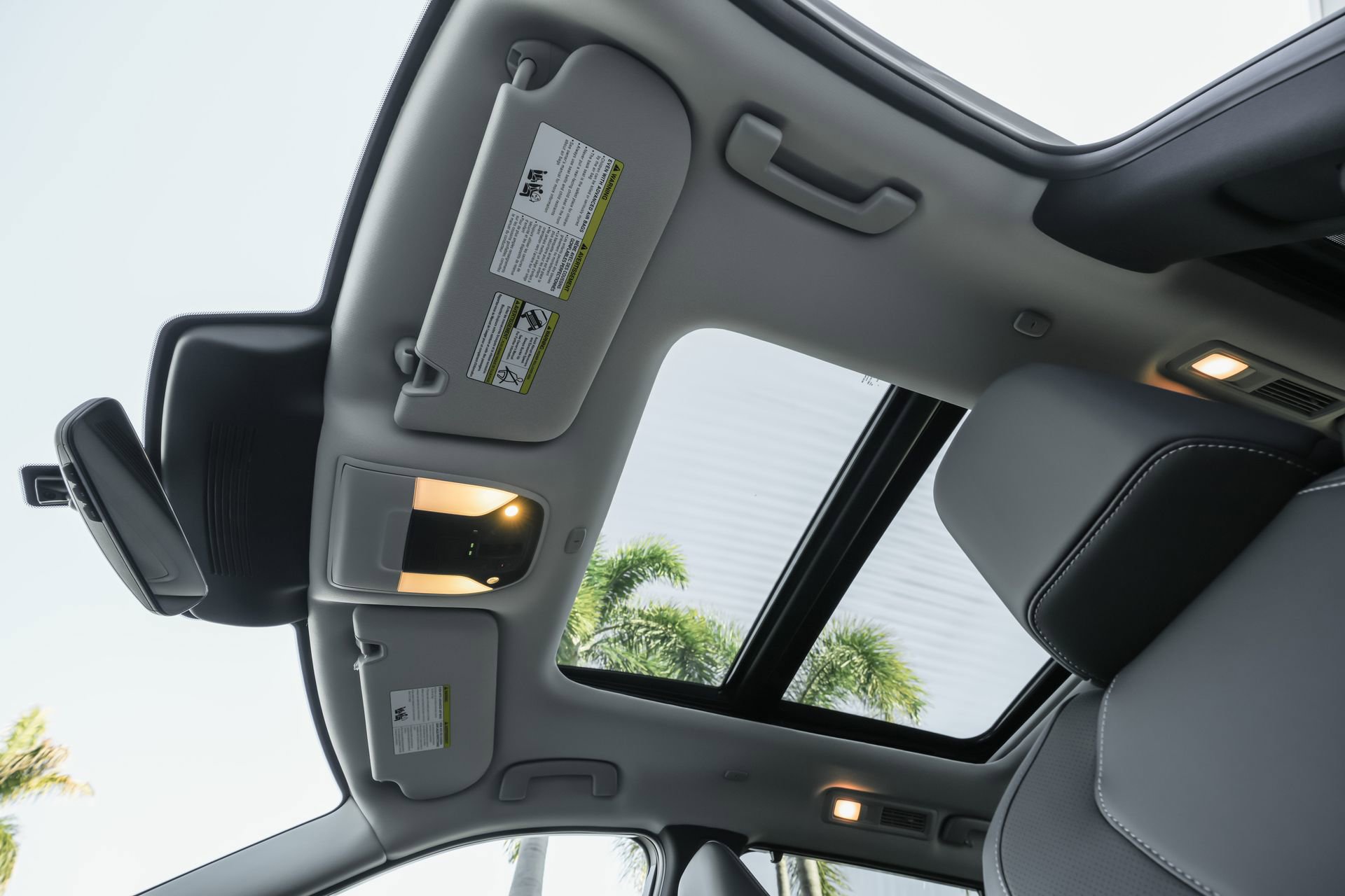 New 2026 INFINITI QX60 Luxe w/ Cargo Package image 18