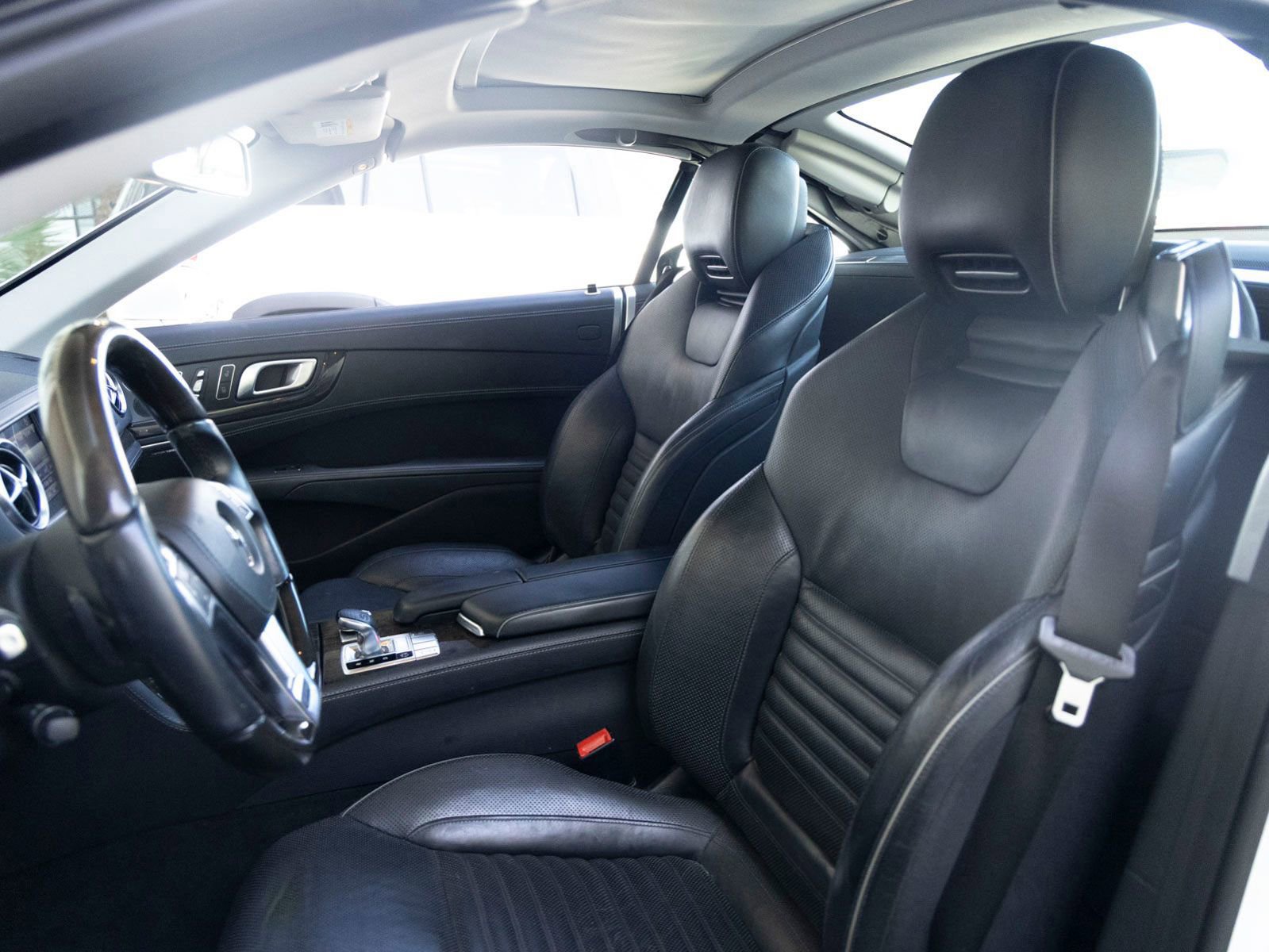 Used 2015 Mercedes-Benz SL 400 image 13