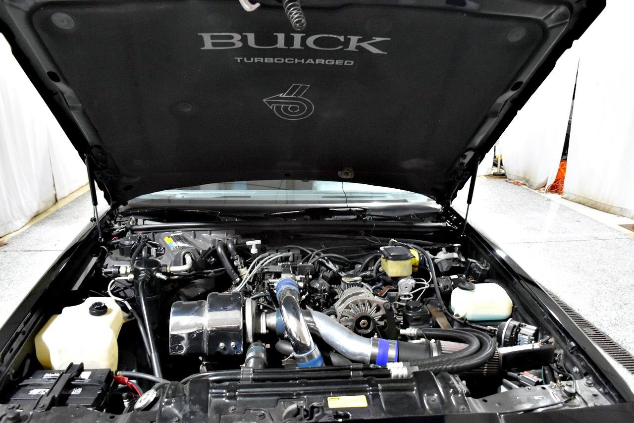 Used 1987 Buick Regal Coupe RWD image 32
