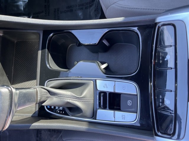 Used 2022 Hyundai Santa Cruz SEL image 14