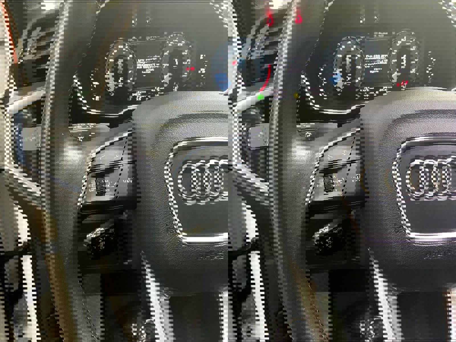 Certified 2023 Audi Q3 2.0T Premium Plus w/ Premium Plus Package image 20