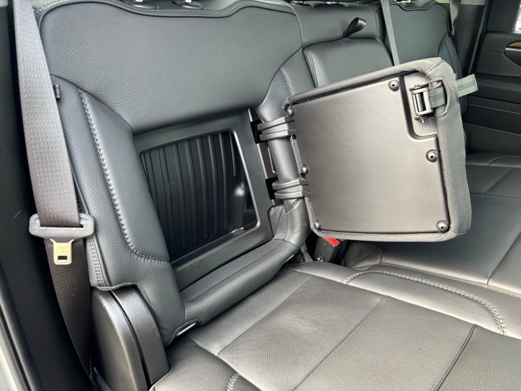 Used 2024 GMC Sierra 3500 Denali w/ Technology Package image 30