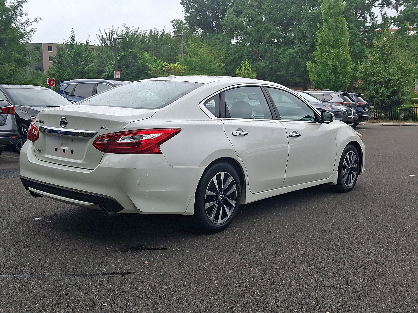Used 2016 Nissan Altima 2.5 SL w/ 2.5 Technology Package FWD image 6