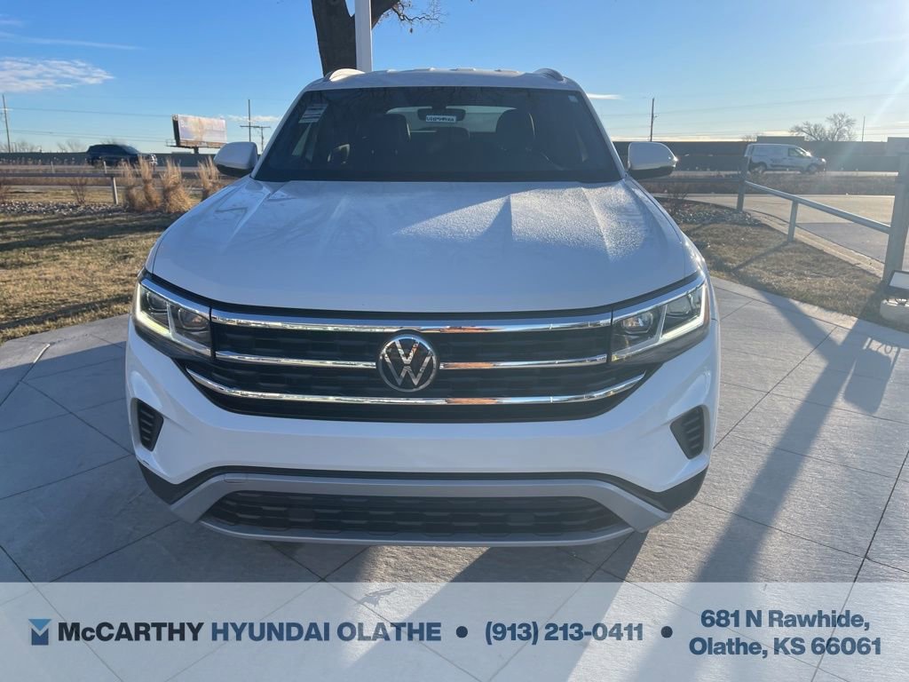 Used 2022 Volkswagen Atlas Cross Sport SE image 11