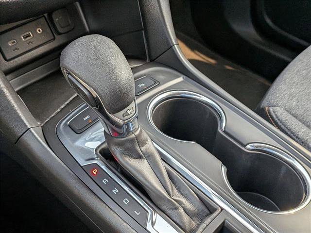 Used 2023 Chevrolet Equinox LT image 14