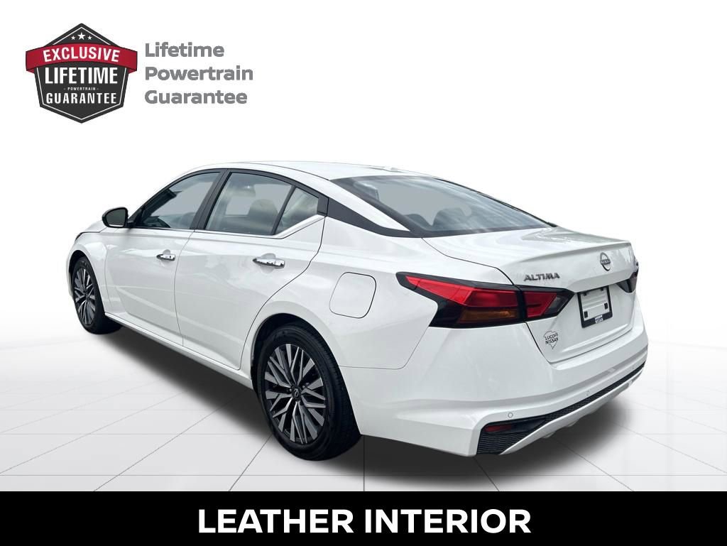Certified 2025 Nissan Altima 2.5 SV FWD image 4