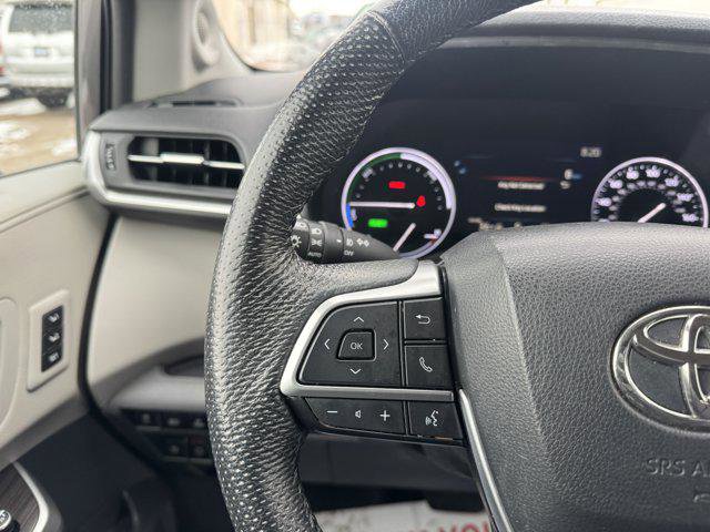Certified 2023 Toyota Sienna Limited image 24