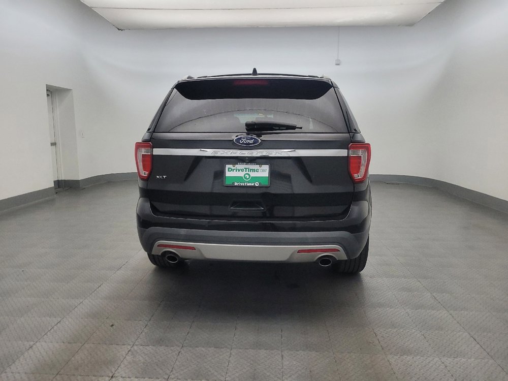 Used 2017 Ford Explorer XLT w/ Equipment Group 202A image 7