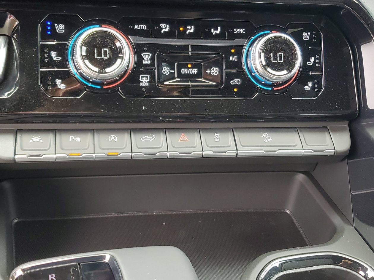 New 2026 GMC Sierra 1500 AT4 w/ AT4 Premium Package AWD/4WD image 25