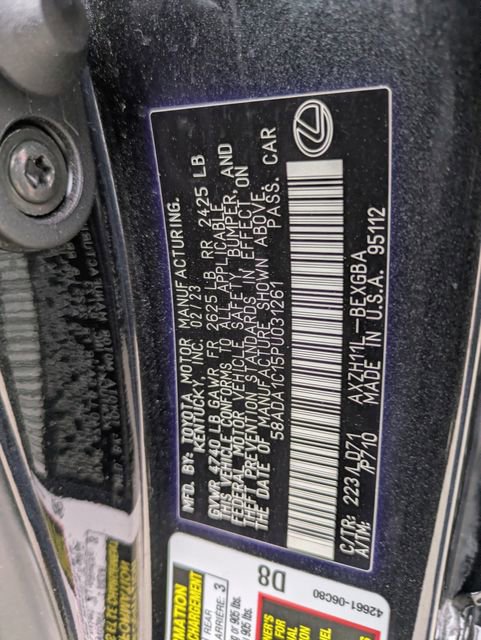 Used 2023 Lexus ES 300h w/ Premium Package image 38