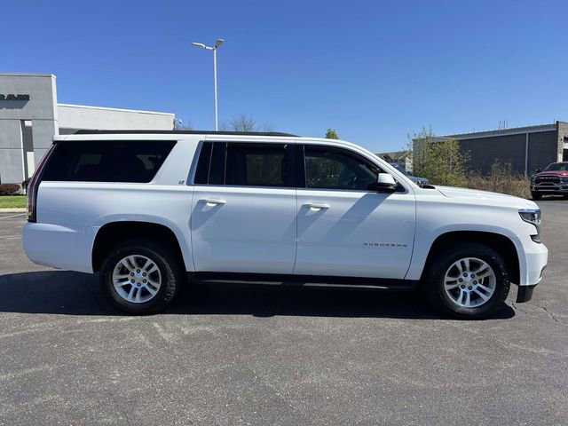 Used 2018 Chevrolet Suburban LT image 10