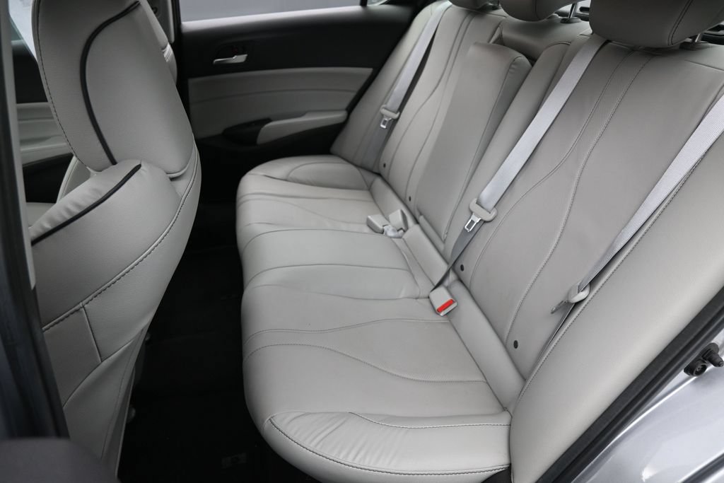Used 2020 Acura ILX FWD image 25