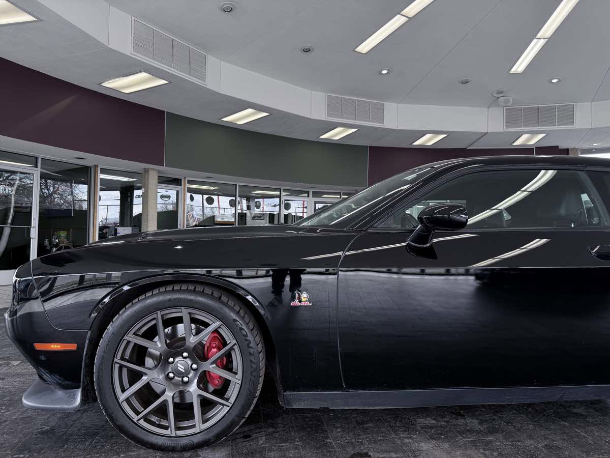 Used 2018 Dodge Challenger R/T Scat Pack w/ Leather Interior Group image 24
