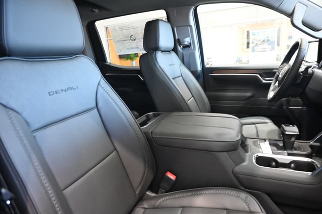 New 2026 GMC Sierra 1500 Denali AWD/4WD image 13