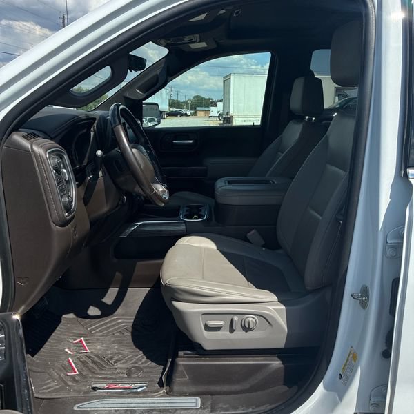 Used 2021 Chevrolet Silverado 1500 LTZ w/ LTZ Premium Package AWD/4WD image 3