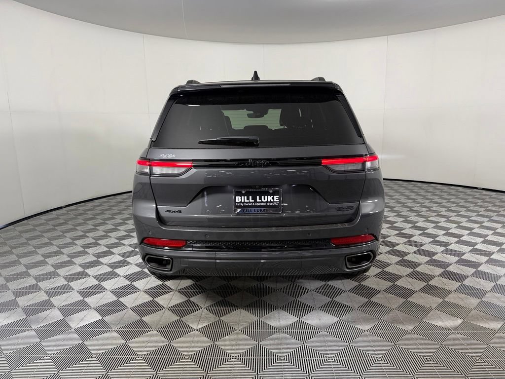 Certified 2025 Jeep Grand Cherokee Summit w/ Obsidian Package AWD/4WD image 8