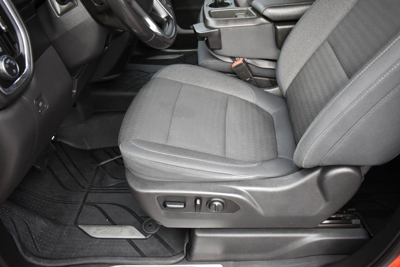 Used 2019 Chevrolet Silverado 1500 LT w/ Texas Edition AWD/4WD image 25