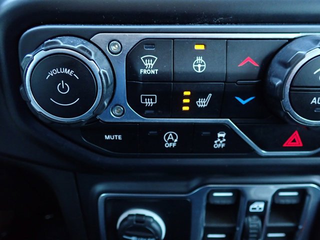 Used 2021 Jeep Gladiator Willys image 17