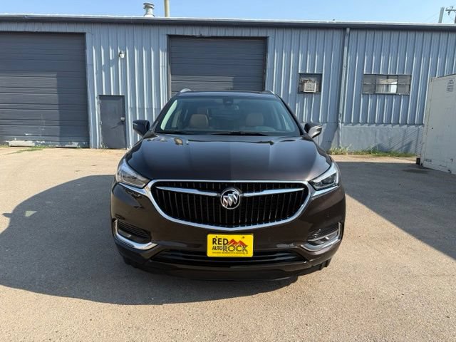 Used 2018 Buick Enclave Premium AWD/4WD image 2