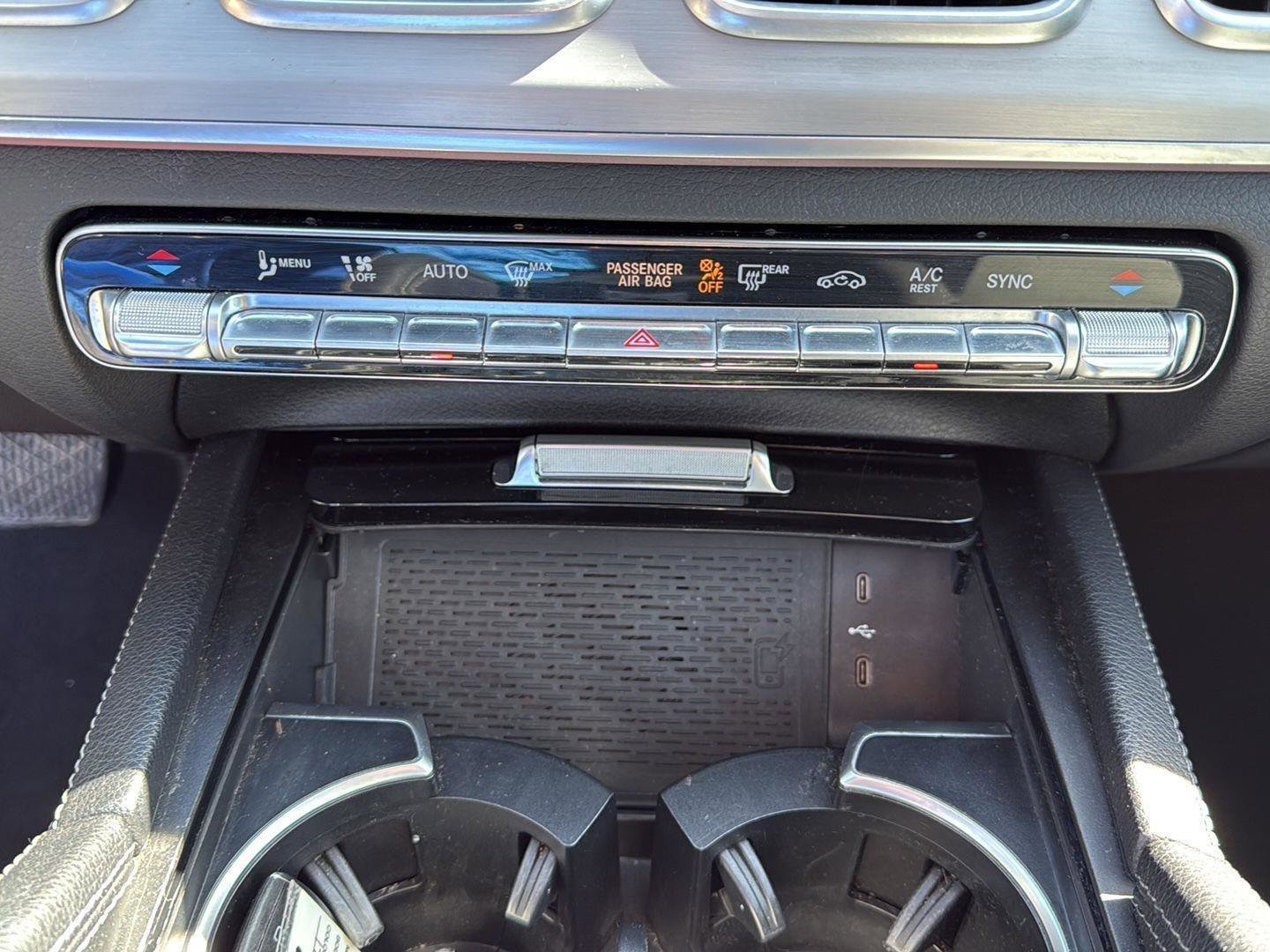 Used 2024 Mercedes-Benz GLS 450 4MATIC image 19