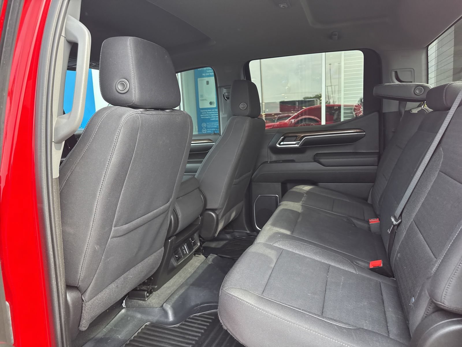 Used 2024 Chevrolet Silverado 1500 LT AWD/4WD image 15