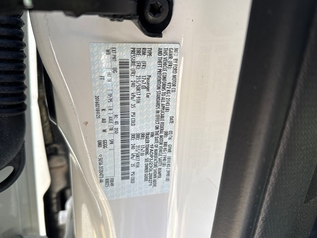 Used 2016 Ford Focus Titanium w/ Titanium Cold Weather Package image 15