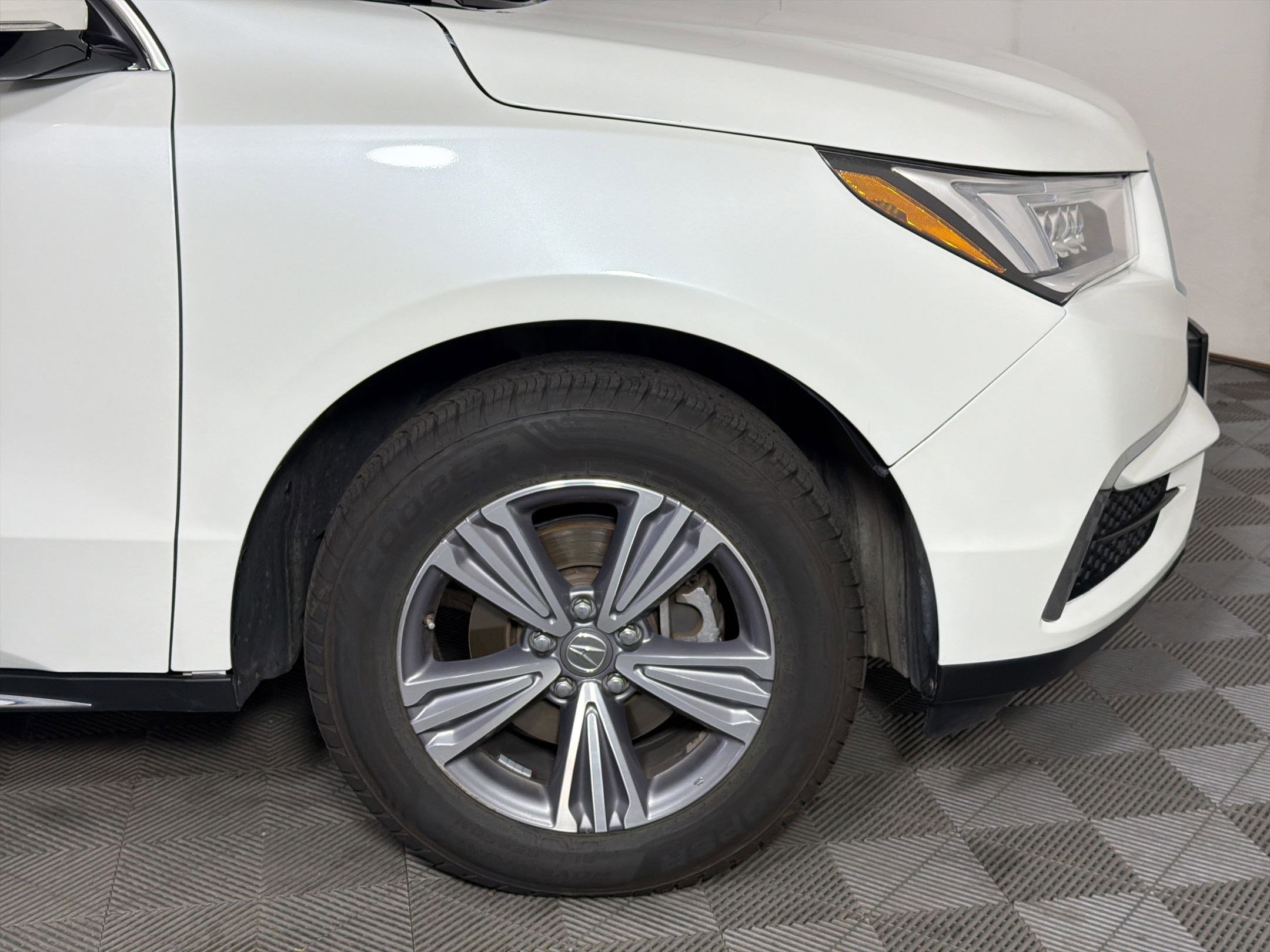 Used 2019 Acura MDX SH-AWD image 12
