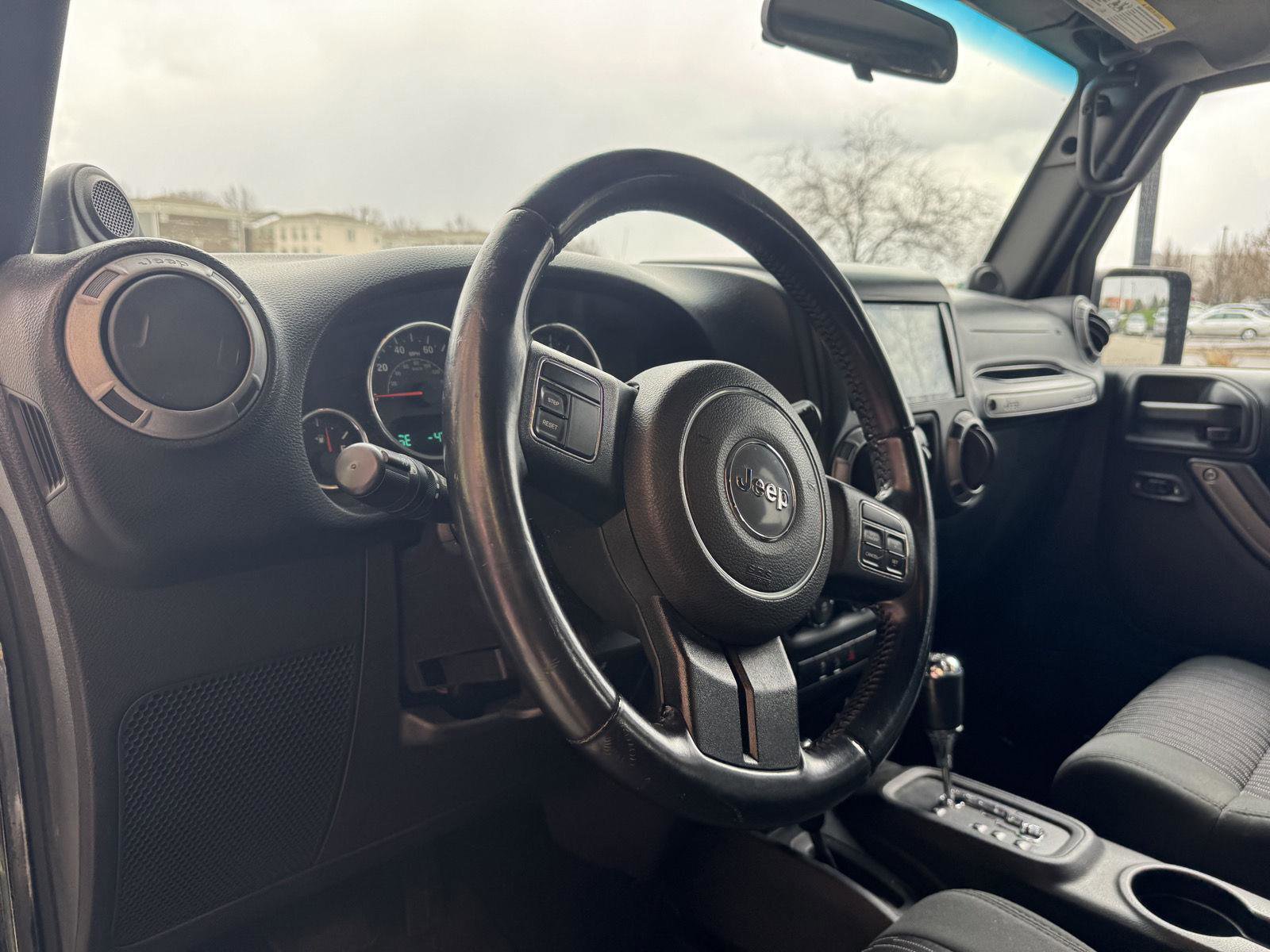 Used 2012 Jeep Wrangler Unlimited Sport image 12