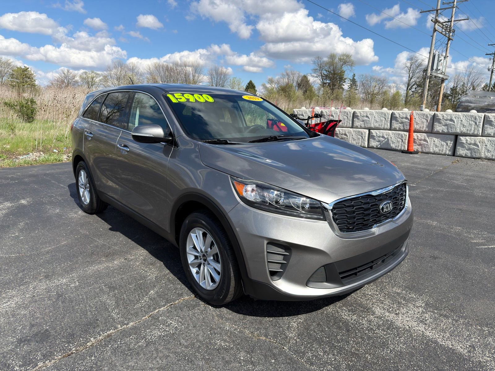 Used 2019 Kia Sorento LX image 8