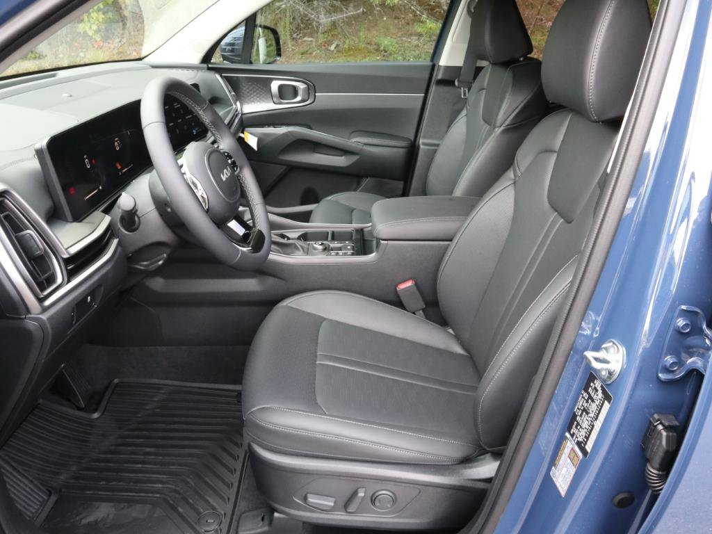 New 2025 Kia Sorento S w/ Panoramic Sunroof Package image 5