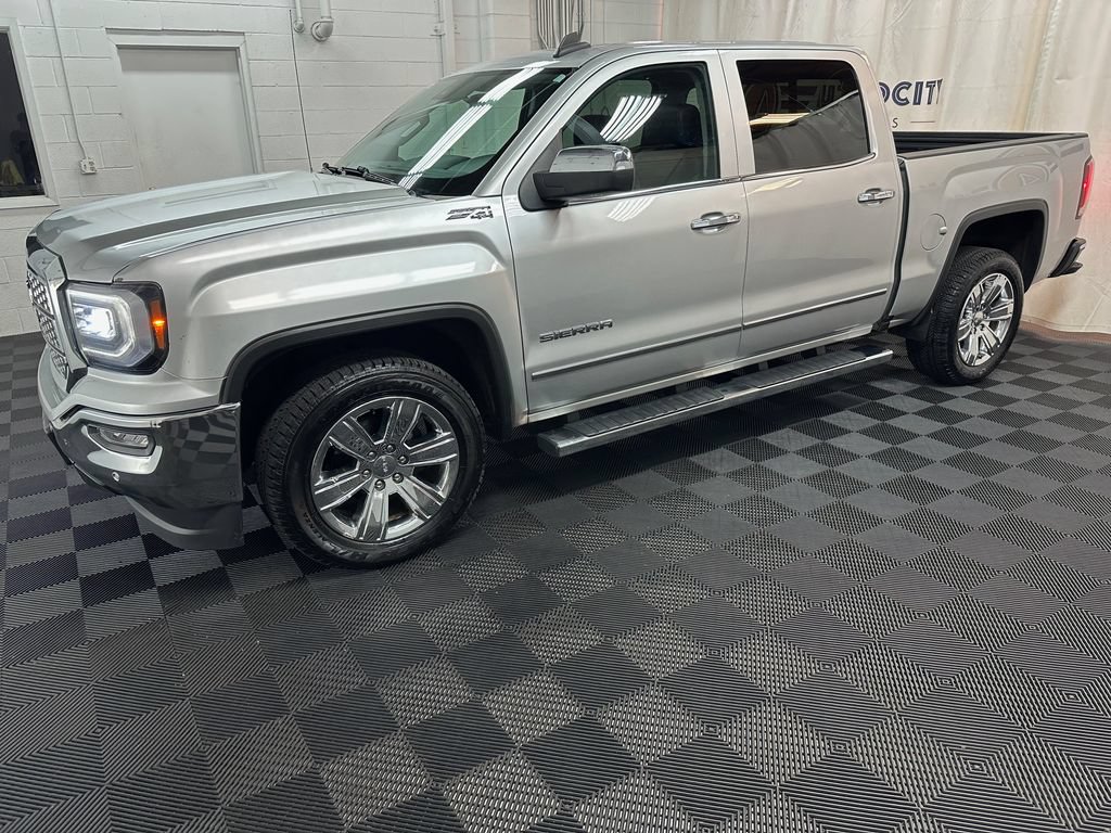 Used 2018 GMC Sierra 1500 SLT AWD/4WD image 5
