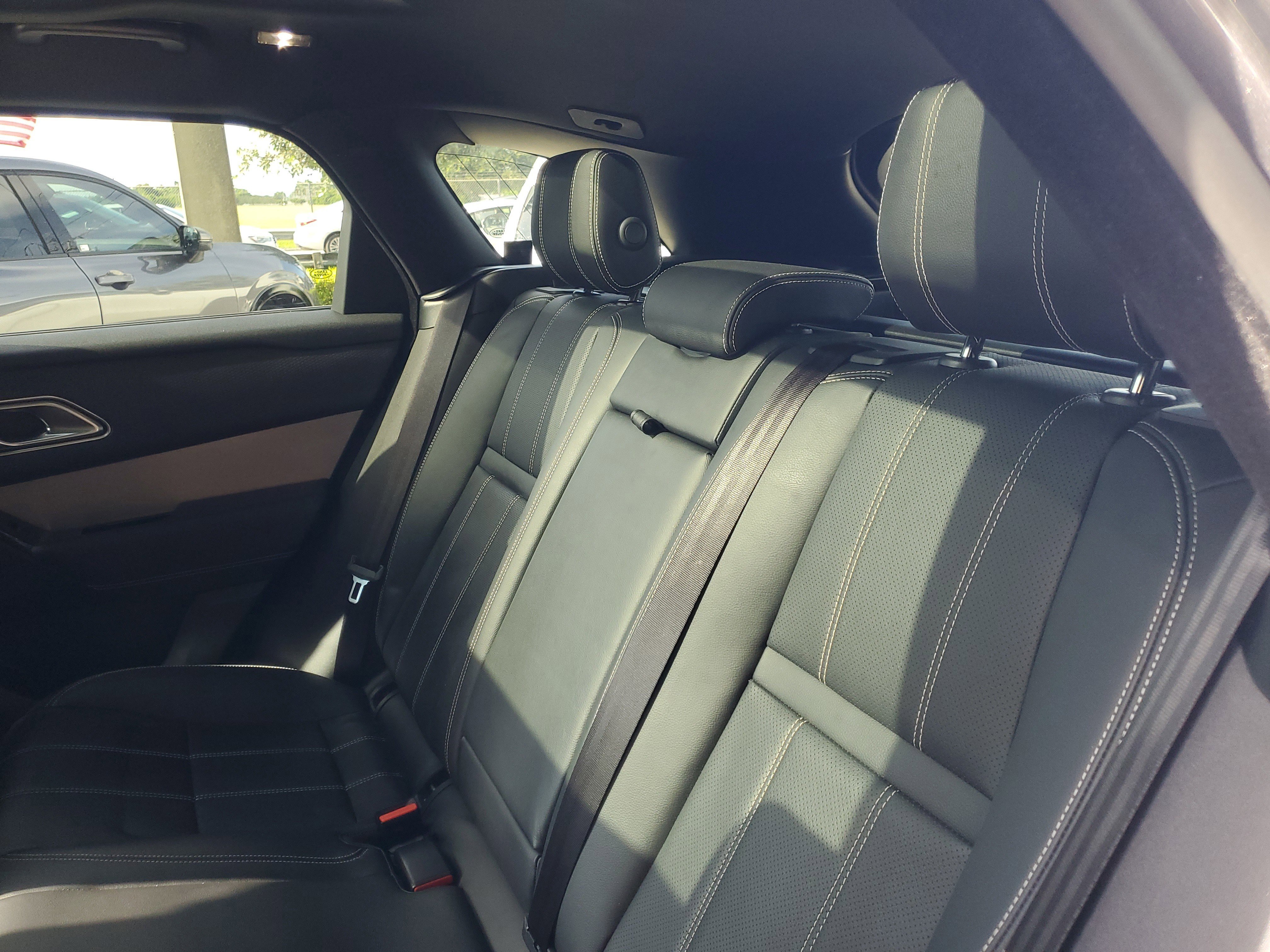 Used 2019 Land Rover Range Rover Velar S image 19