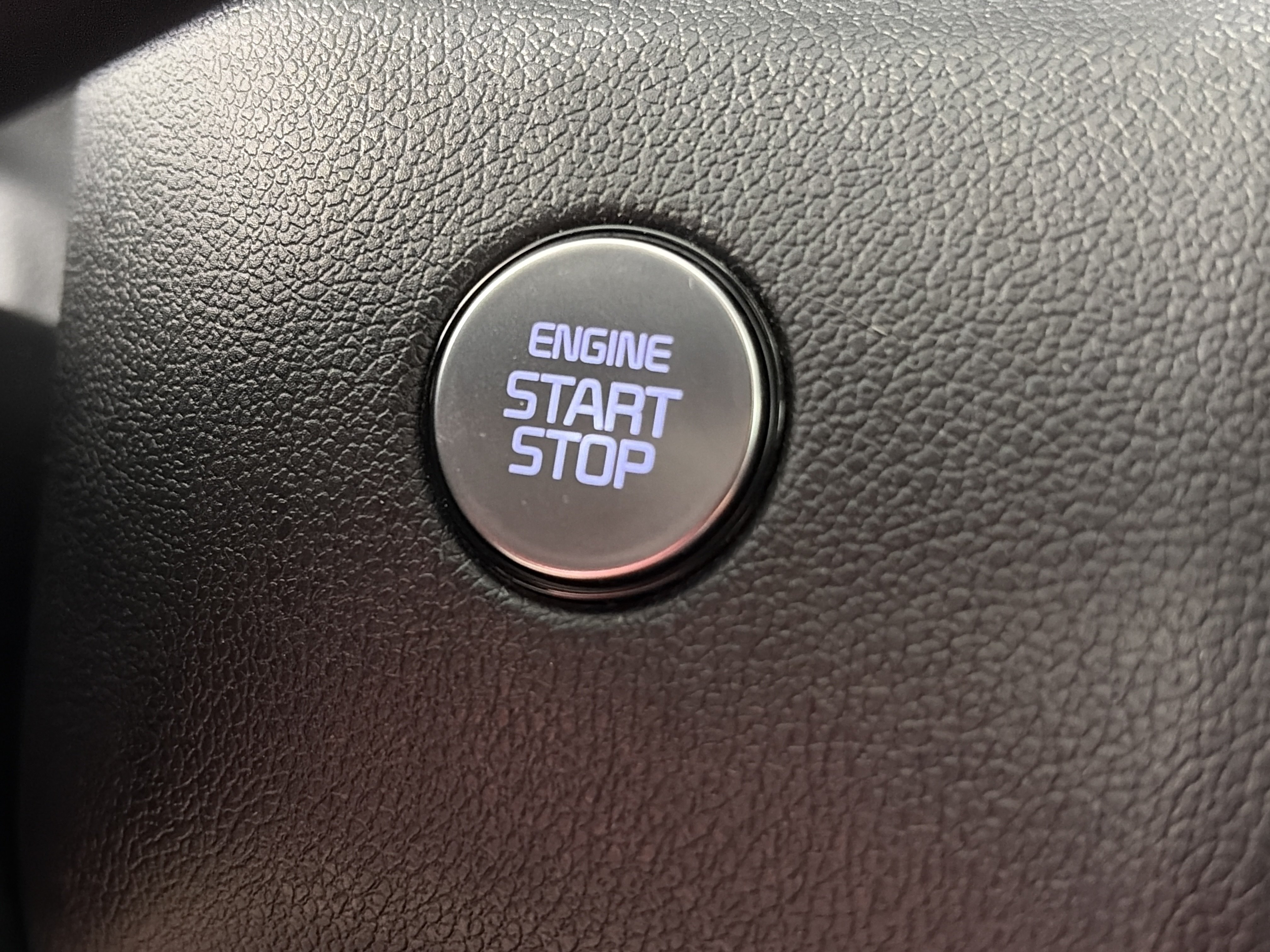 Certified 2023 Kia Sorento SX AWD/4WD image 37