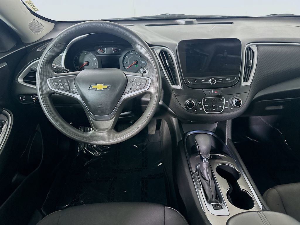 Used 2023 Chevrolet Malibu LT image 16