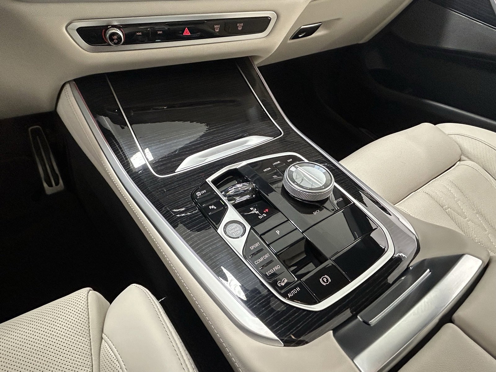 Used 2025 BMW X5 M60i image 22