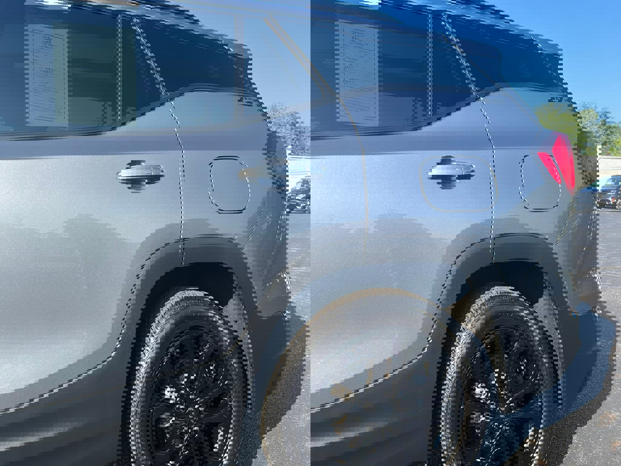 Used 2021 GMC Terrain SLE w/ Driver Convenience Package image 7