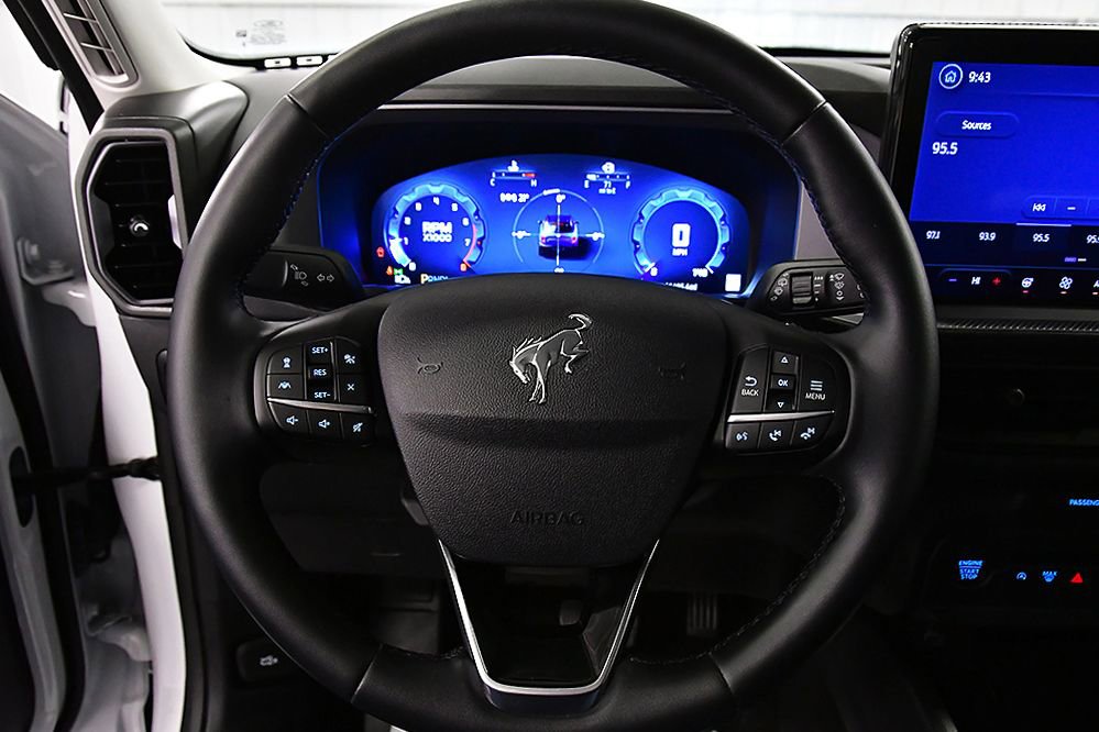 Used 2025 Ford Bronco Sport Outer Banks w/ Outer Banks Tech Package+ image 18