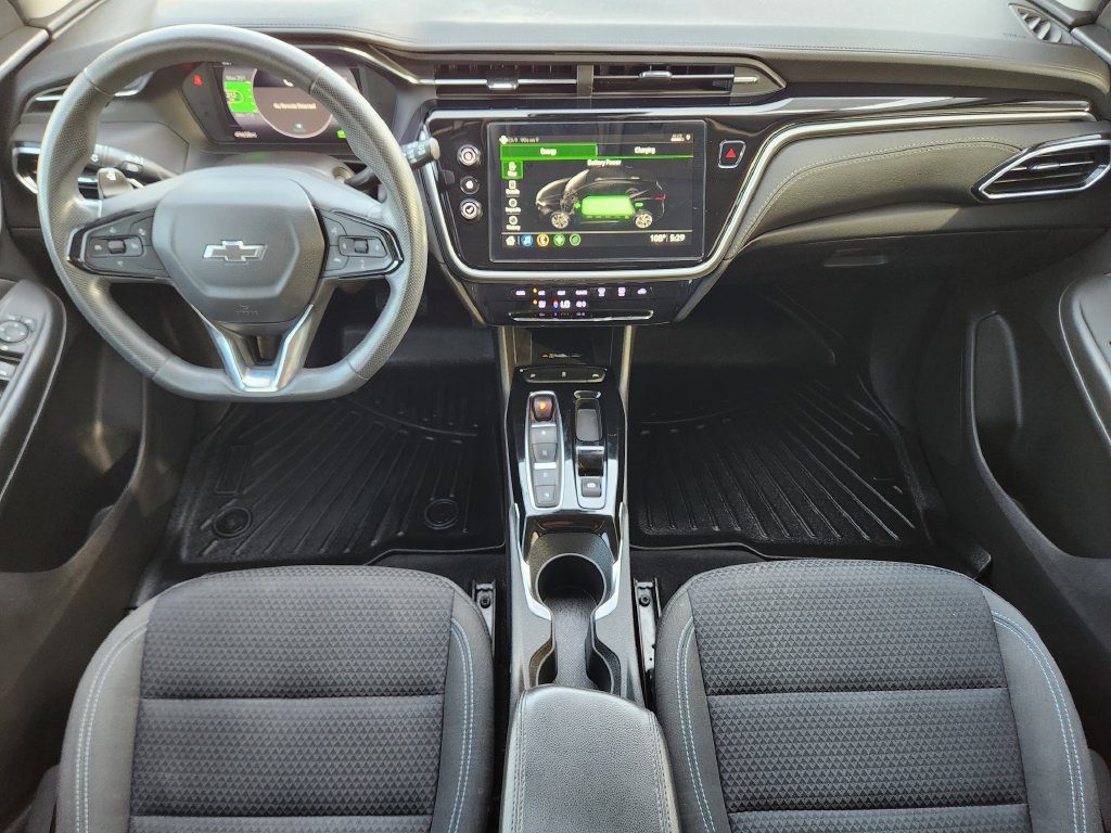 Used 2023 Chevrolet Bolt EUV LT FWD image 25