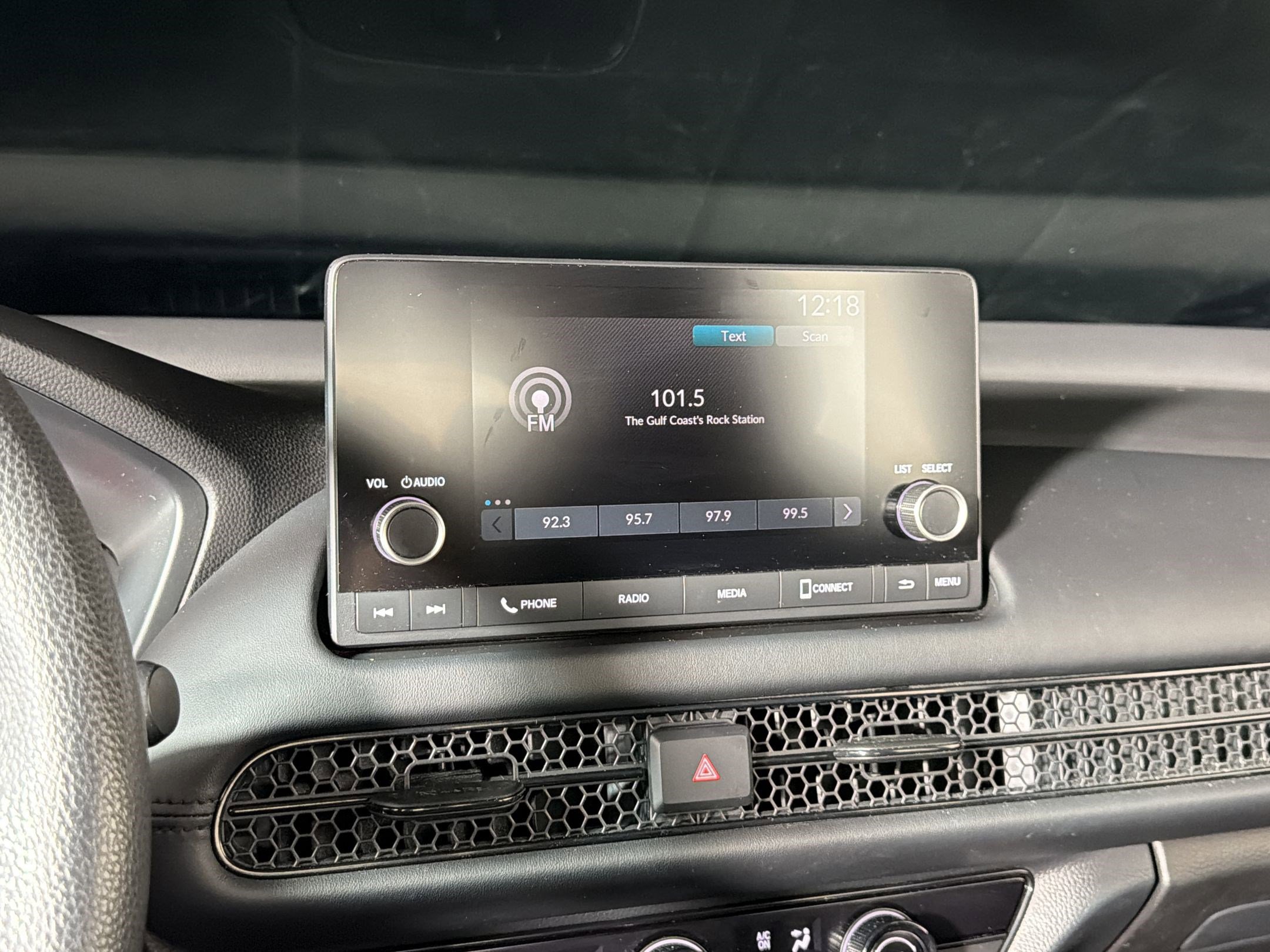 Used 2025 Honda HR-V LX image 22