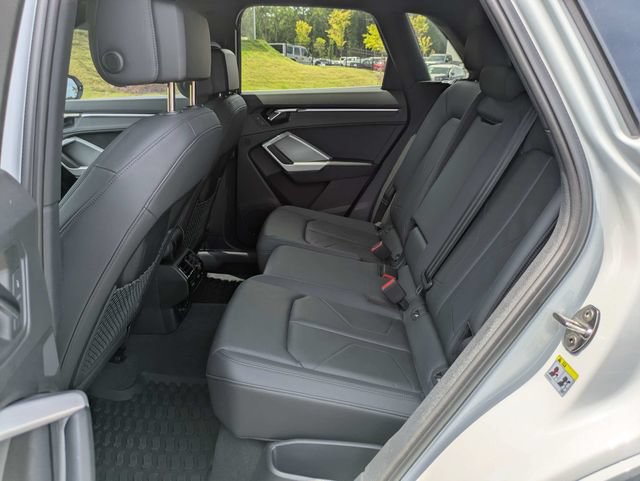 Used 2023 Audi Q3 2.0T Premium Plus AWD/4WD image 15