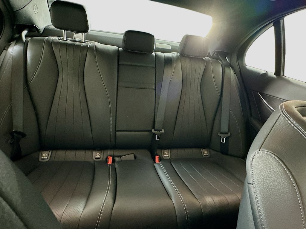 Used 2023 Mercedes-Benz E 350 Sedan image 29