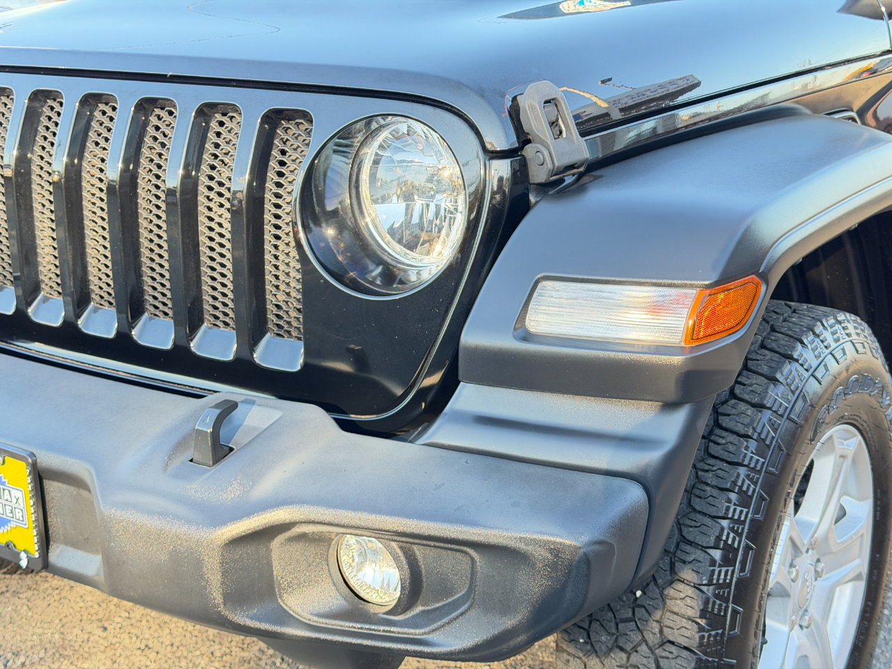Used 2019 Jeep Wrangler Unlimited Sport S image 9