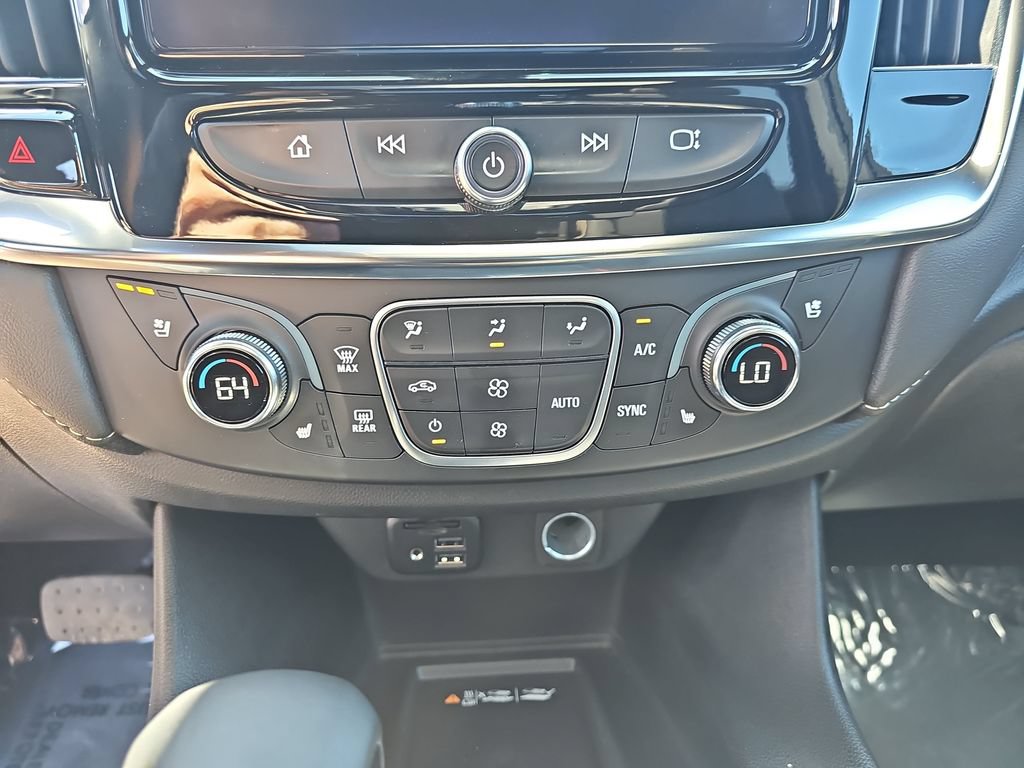 Certified 2023 Chevrolet Traverse Premier w/ LPO, Floor Liner Package AWD/4WD image 27