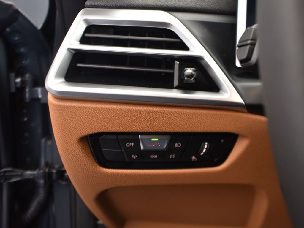 New 2025 BMW i4 eDrive40 w/ Premium Package image 27