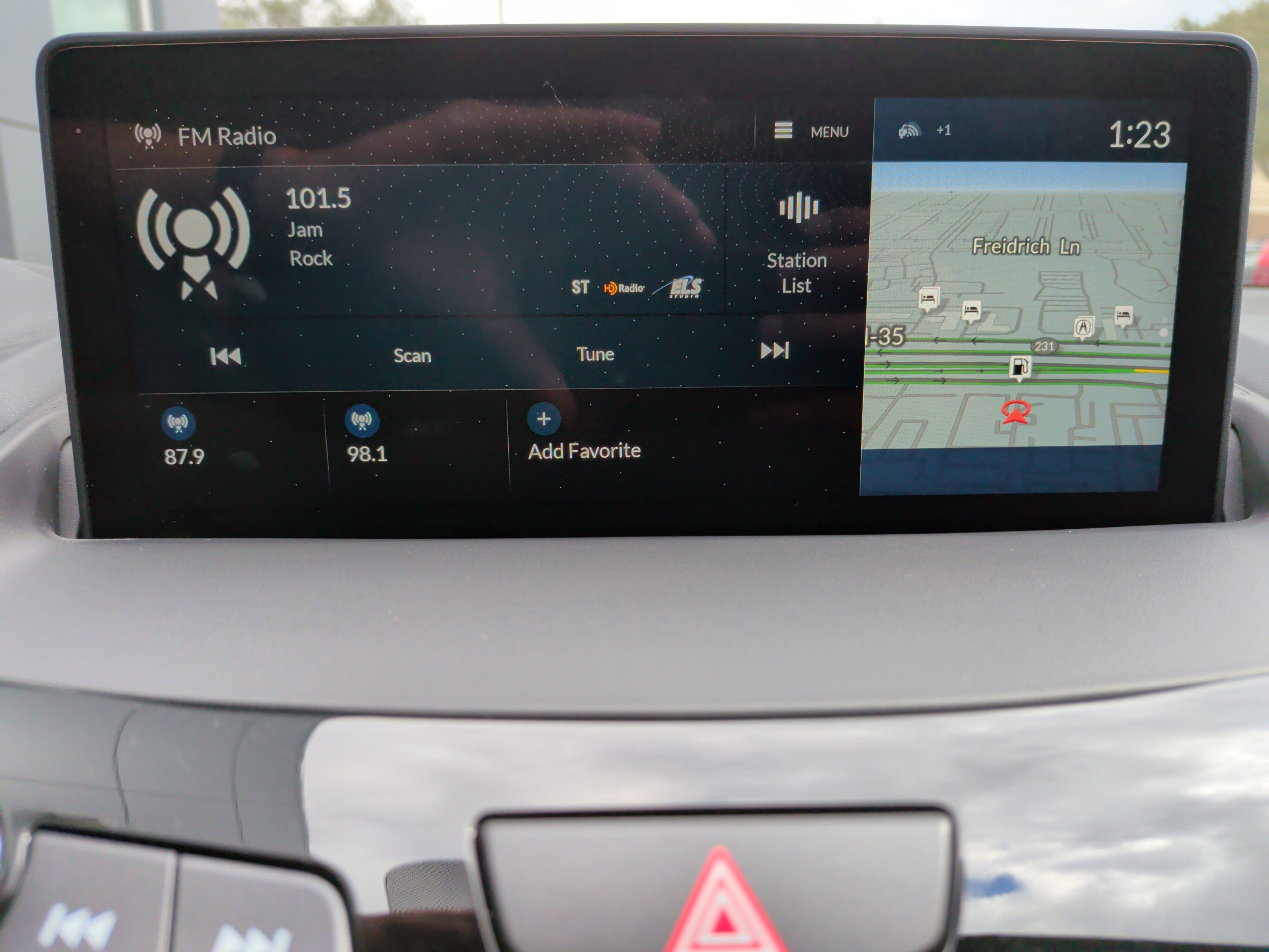 Used 2024 Acura RDX A-Spec image 23